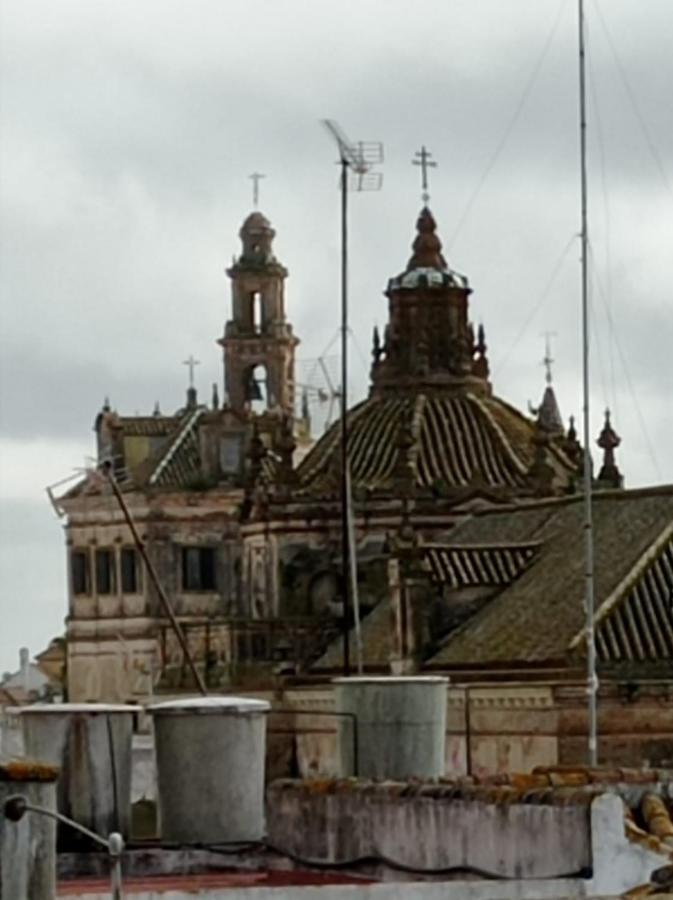 Fernan Caballero Carmona  Exteriör bild